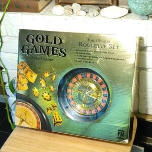 High Stakes Tabletop Roulette Set